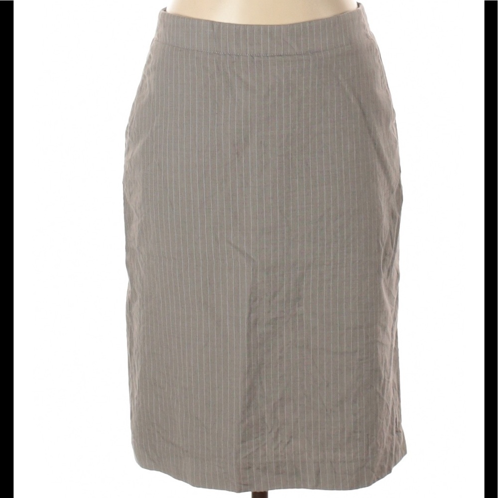 Banana Republic | Wool Pencil Skirt